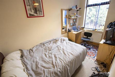 5 bedroom apartment to rent - Photo 4