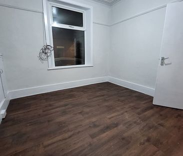 2 Bed Terraced House, Brantwood Terrace, M9 - Photo 5