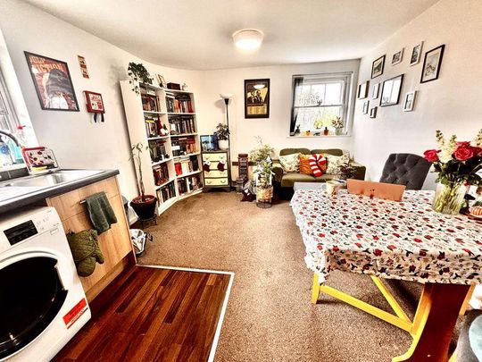 1 bedroom apartment to rent - Photo 1