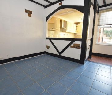 2 bedroom terraced house to rent - Photo 2