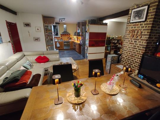 Appartement te huur - Photo 1