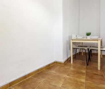 Bright single room in Ciutat Vella - Photo 2