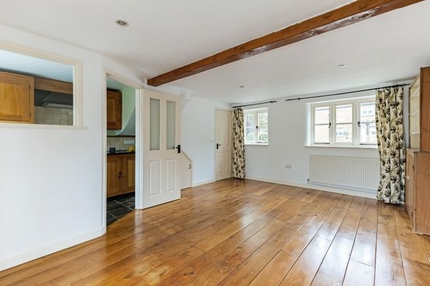 2 bedroom semi-detached house to rent - Photo 1