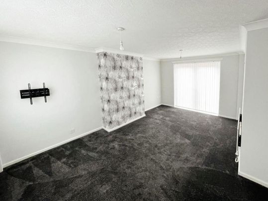 Coniston Road, Grangetown, Middlesbrough, North Yorkshire, TS6 7QH - Photo 1