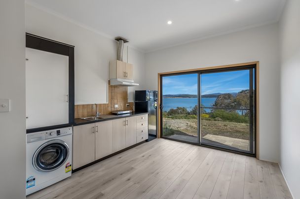 Granny Flat with Stunning Water Views - Photo 1