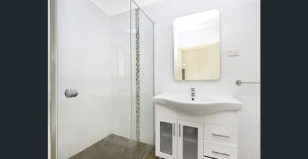 Versatile Three-Bedroom Home with Great Outlook and Outdoor Entertaining - Photo 5