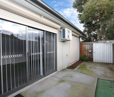 Location At Its Finest! - Photo 5