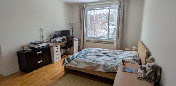 7 1/2 - Montréal - 2 800 $/mois - Photo 2