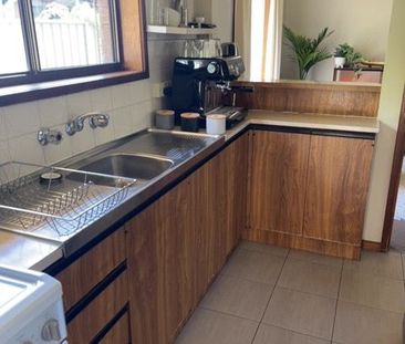 Neat & Tidy Unit! - Photo 1