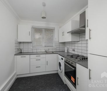 Austin Crescent, Crownhill, Plymouth - Photo 4