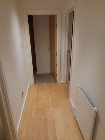 2 Bed Flat, Trafalgar Court, BN1 - Photo 4