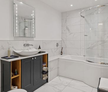 2 bedroom flat to rent - Photo 5