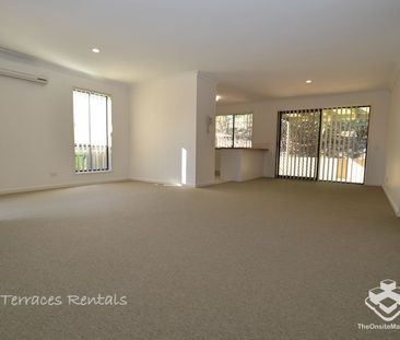 Arundel single storey townhouse with 3 bedroom & 2 bathroom - Photo 3