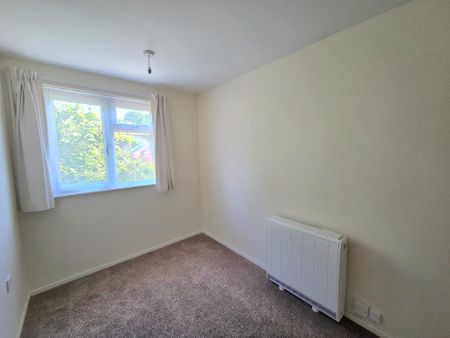 3 bedroom bungalow to rent - Photo 4