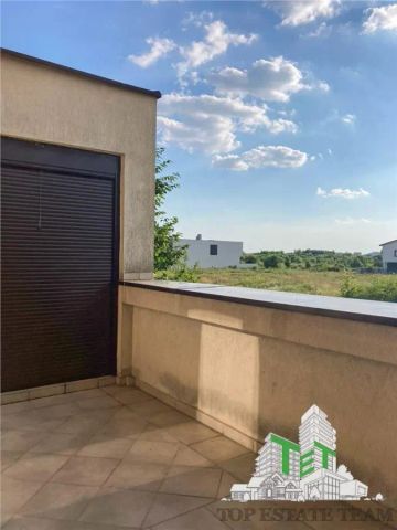 Apartament 4 camere, 2 balcoane Sisesti - Photo 3
