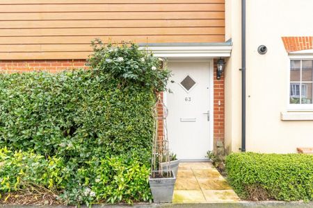 2 bedroom House To Let - Photo 2