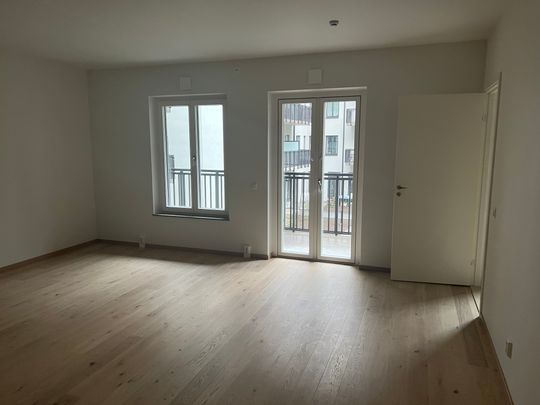 Värmdövägen, Nacka - Photo 1