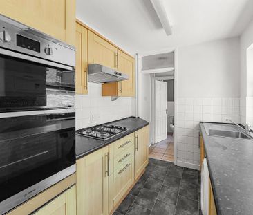 2 bedroom terraced house to rent - Photo 5
