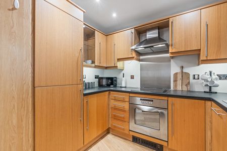 2 Bed Flat, Waterside Court, B16 - Photo 3