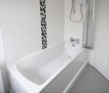 3 bedroom bungalow to rent - Photo 1