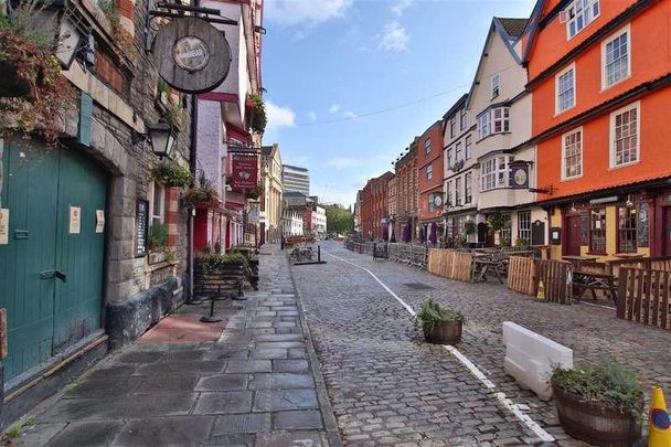 Merchants Almshouse, King Street, Bristol, BS1 - Photo 1