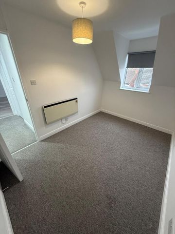 2 bedroom apartment to rent - Photo 2