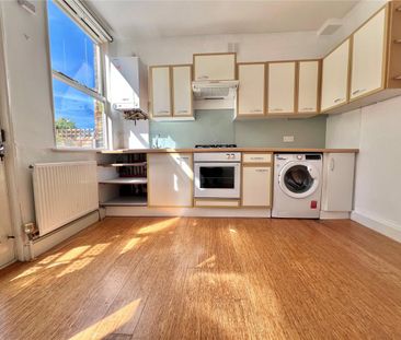 Truro Road, N22, London - Photo 5
