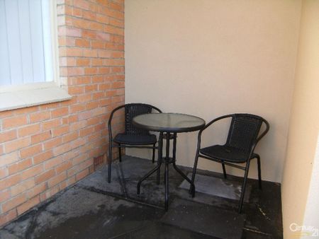 Charming 1 Bedroom Unit in North Eastern Suburbs! - Photo 4