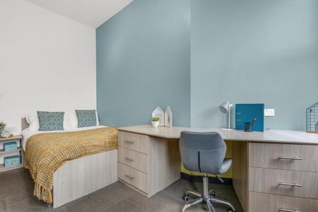 5 bedroom flat to rent - Photo 5