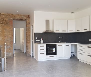 Location Appartement 4 pièces 91m² COUZON AU MONT D OR 69270 - Photo 6