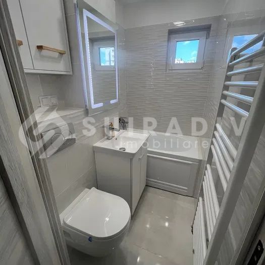 Apartament modern cu 3 camere, parcare- zona Big Manastur - Photo 1