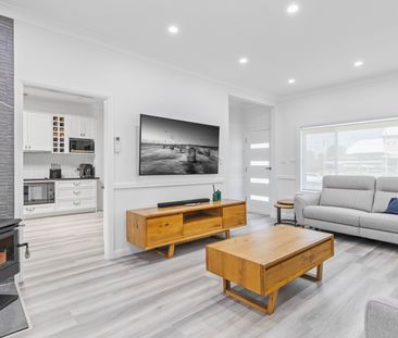 CONVENIENT LIVING IN PENRITH! - Photo 2