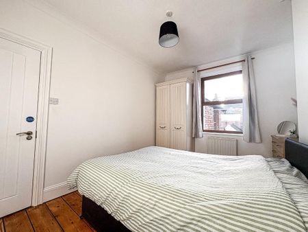 1 bedroom semi-detached house to rent - Photo 3