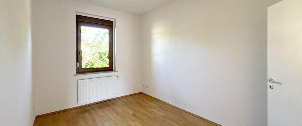 NEU: Ihr neuer Lebensmittelpunkt für die ganze Familie. - Photo 1