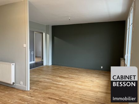 Location Appartement 4 pièces 61m² ST EGREVE 38120 - Photo 2