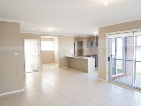 Apply Now - Century 21 &vert; the Paramount Group - Photo 3