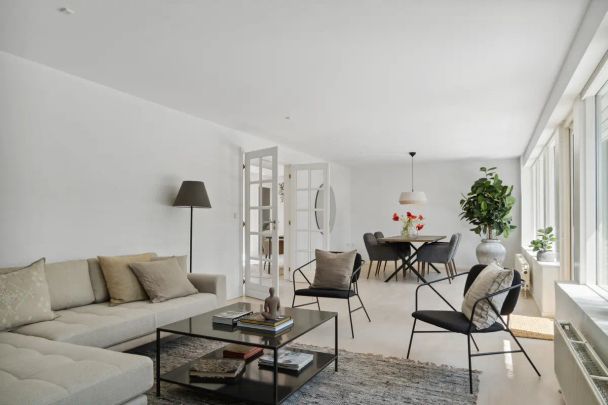 Den skønneste villa med søgrund i Paradiskvarteret i Holte - Photo 1