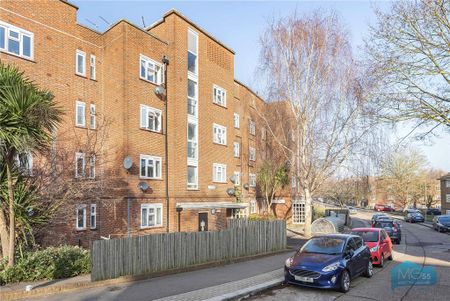 3 bedroom apartment to rent - Photo 4