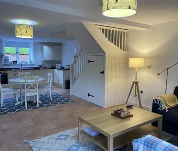 Lydeard St. Lawrence, Taunton - Photo 4