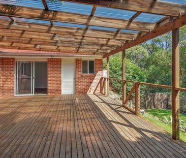 Large Family Home in Prime Position with Ocean Views - Photo 6