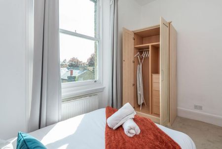 3 bedroom apartment to rent - Photo 5