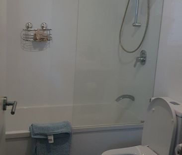 Holland Park West - Photo 3