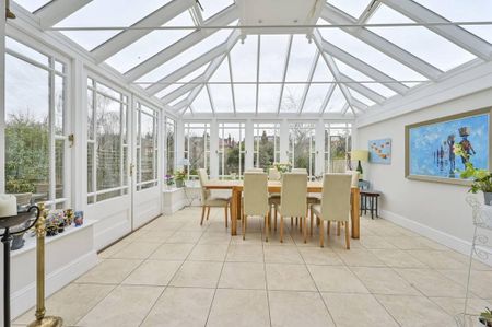 5 bedroom semi-detached house to rent - Photo 3