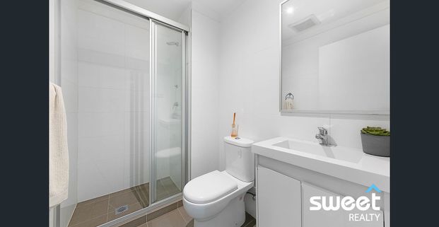 FULLY FURNISHED STUDIO IN SILVERWATER - Photo 1