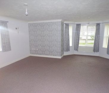 Ladybower Close, Upton - Photo 1