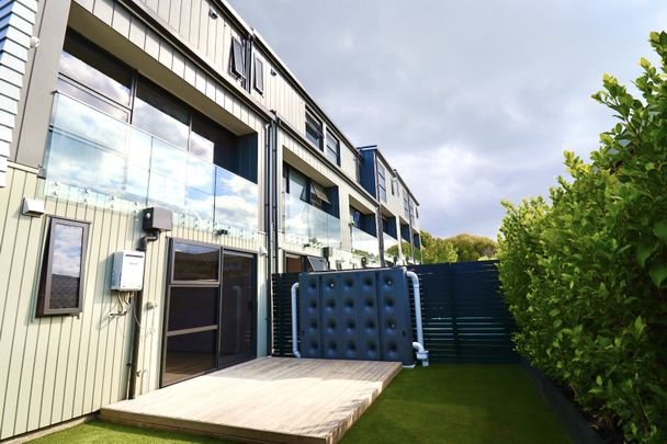 Sunnyhills 4 Bed 3 Bath for rent - Photo 1