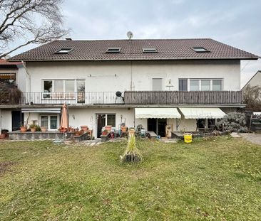 Charmante 2-Zimmer-Wohnung mit Balkon und PKW-Stellplatz in Zwingen... - Photo 1