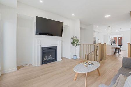 For Lease - 81 Winters Crescent, Collingwood, Ontario - Photo 4