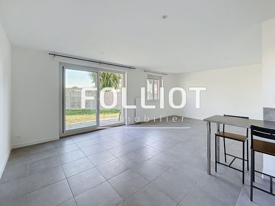 A louer : Maison T3 � Saint Sauveur Des Landes - R�f.575CV - Photo 1