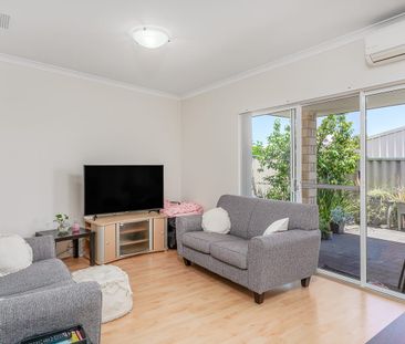 7/21 Southmead Green, Erskine WA 6210 - House For Rent | Domain - Photo 1